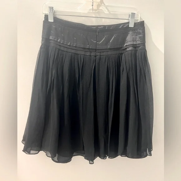 Vintage Vertigo Paris Silk Pleated Skirt w/ Ribbon Waistband – Size 4, W 29-30” - Picture 4 of 4